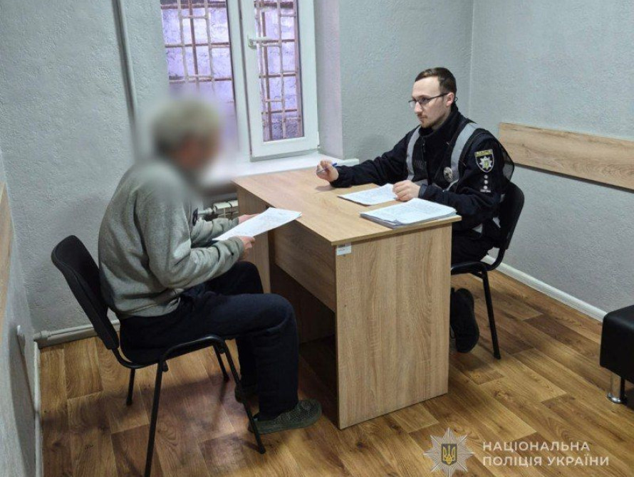 Затримання чоловіка, який кинув гранату у двір сусідів