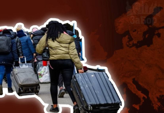 Серед усіх регіонів України найбільше мешканців за кордон виїхало із... Запорізької області 