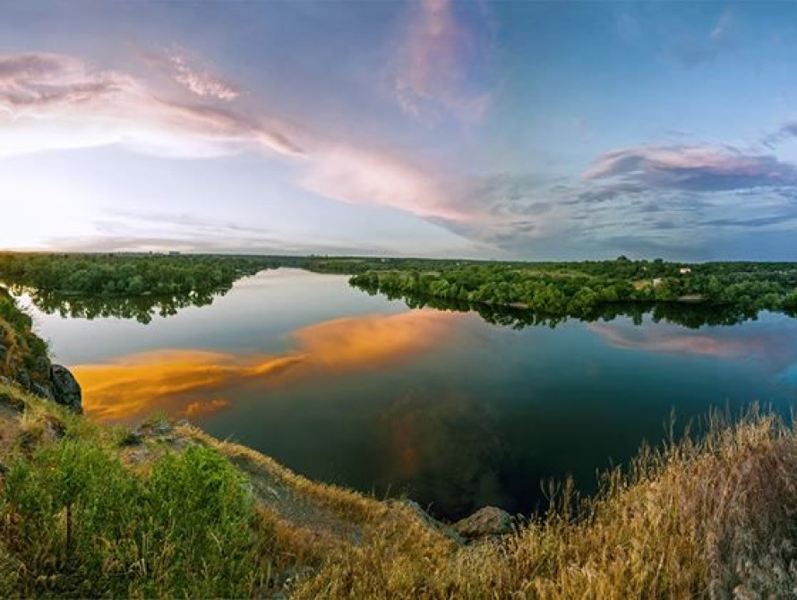Річка Дніпро у Запоріжжі
