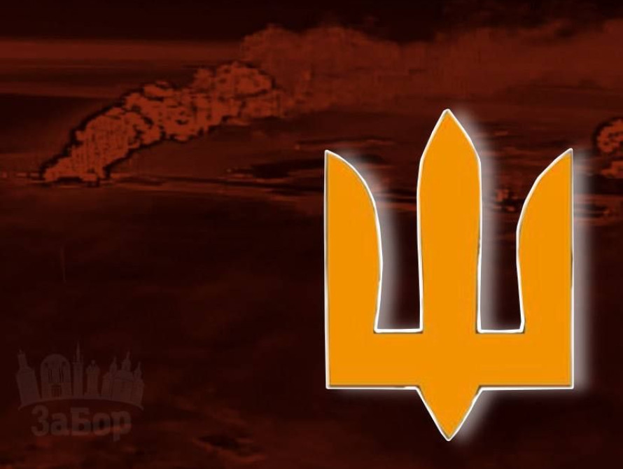 Колаж: удари по окупантам та емблема Генштабу