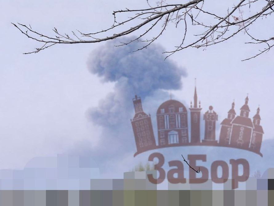 Дим після ударів по Балабиному