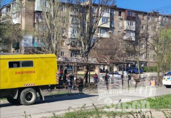 Понад 700 ударів по Запоріжжю та області: є загибла