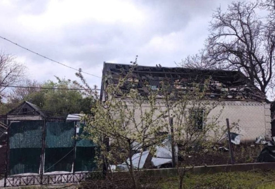 Пошкоджено два десятки будинків, є поранена: що відомо про наслідків ударів по Запоріжжю (відео)
