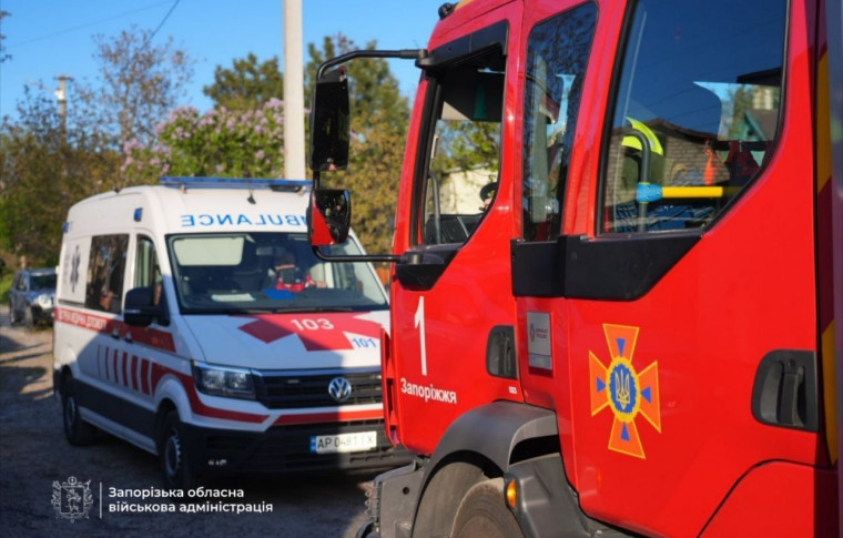 Масована атака «шахедів» на Запоріжжя: пожежа і п’ятеро поранених, серед них дитина (фото,відео)