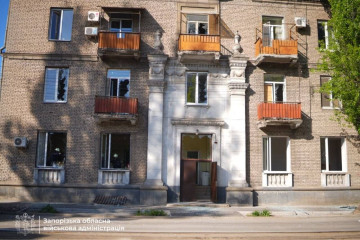 Росіяни знову вдарили по Запоріжжю дронами: пошкоджені будинки (фото)