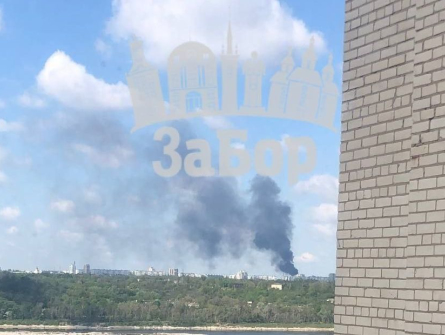 Дим після прильоту у Запоріжжі