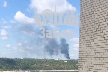 Росіяни вдарили по Запоріжжю: пошкоджено промисловий об’єкт, є поранені (фото)