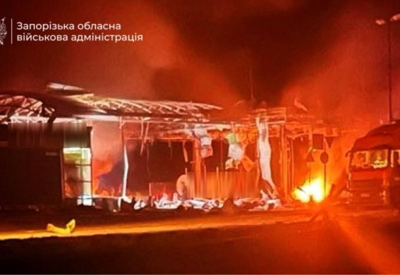 Росіяни вдарили безпілотником по АЗС під Запоріжжям: поранена молода жінка (фото)