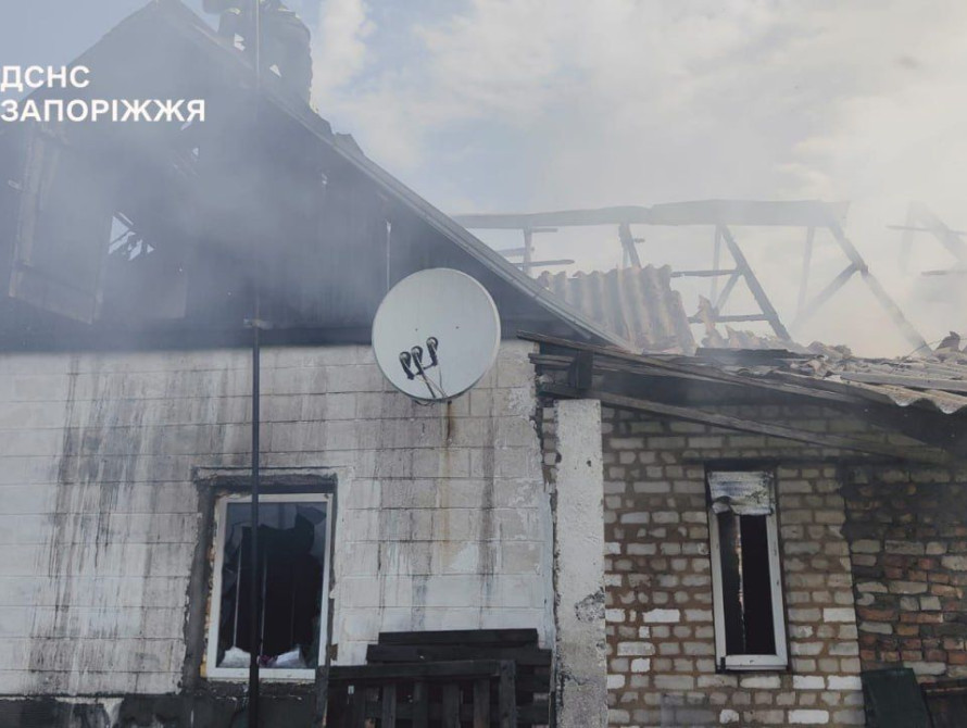 Пожежа у приватному будинку в Запорізькому районі