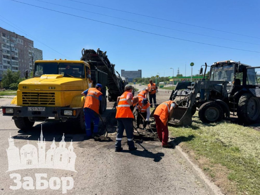 Ремонт дорожнього покриття у Хортицькому районі