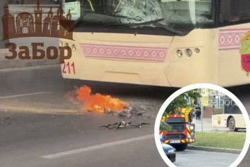 У Запоріжжі FPV-дрон атакував тролейбус на проспекті в районі Лахті (фото, відео)