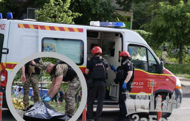 Кількість поранених через атаку на Бабурці в Запоріжжі зросла до 23: на зупинці над тілом загиблої продавчині сидять її близькі (відео 18+)