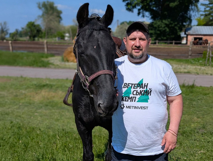 Ветеран, оглядач вагонів УЗТ Олександр Єрмаков