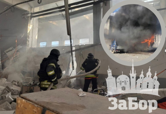 Наслідки ударів по трьох районах Запоріжжя: кількість постраждалих через атаку на хаб "Нової пошти" зросла до 11 (фото, відео)