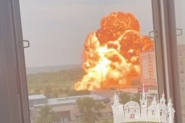 Росіяни знову вдарили шахедом по АЗС в Запоріжжі (відео моменту прильоту)