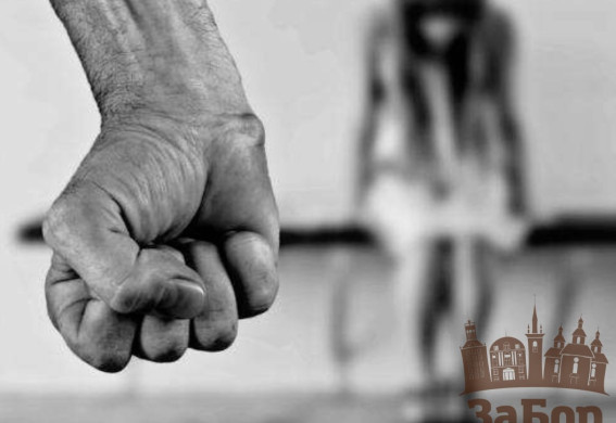 6 років за гратами: суд підтвердив вирок мешканцю Запоріжжя, який згватував власну доньку