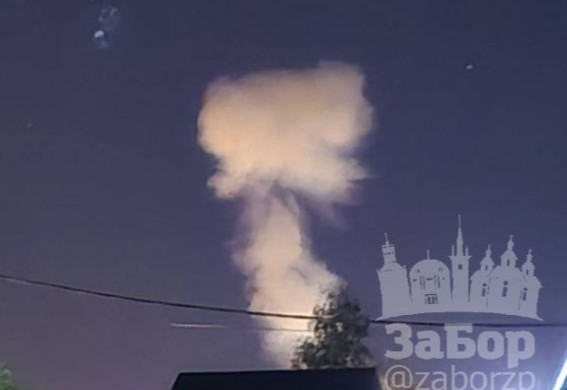 Під Запоріжжям дрон атакував АЗС: поранено 33-річного чоловіка (фото, відео)