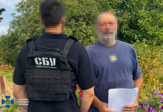 Дезертир, який виправдовував агресію Росії, намагався влаштуватися на оборонний завод у Запоріжжі: подробиці