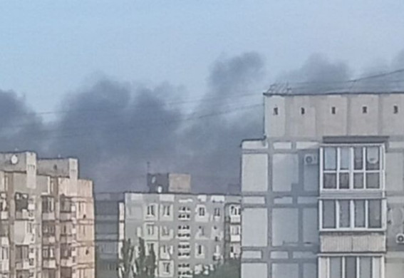 Пожежі в різних районах Запоріжжя: місто атакували російські дрони