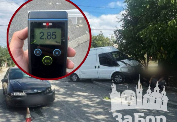 Майже 3 проміле: у Запоріжжі п’яний водій влаштував ДТП та зніс дорожній знак