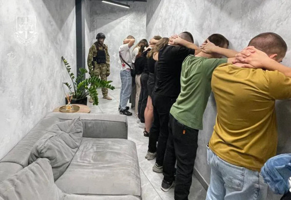 Кіберполіція попереджає: за сприяння шахрайським кол-центрам можна отримати до 12 років ув’язнення