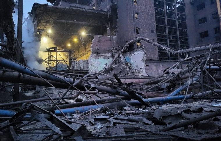 Вже 5-а атака на «Запоріжсталь»: росія сьогодні випустила по комбінату ще 6 балістичних ракет