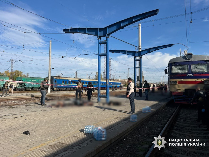 Наслідки удару по вокзалу в Дніпрі
