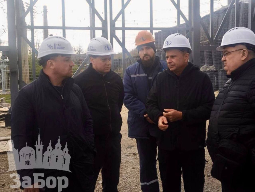 Представники енергетичної галузі перевірили стан захисних споруд на енергооб’єктах Запорізької області та їхню готовність до осінньо-зимового періоду.