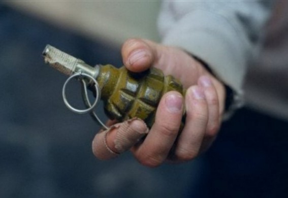 В Запорожье во двор криминального авторитета бросили три гранаты