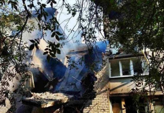 Войска рф произвели массированный обстрел Гуляйполя и Орхерова: разрушены дома, школы и детсады (фото, видео)