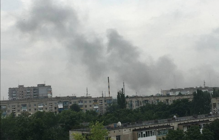 Украинские военные нанесли удар по вражеской военной базе в Токмаке (фото, видео)