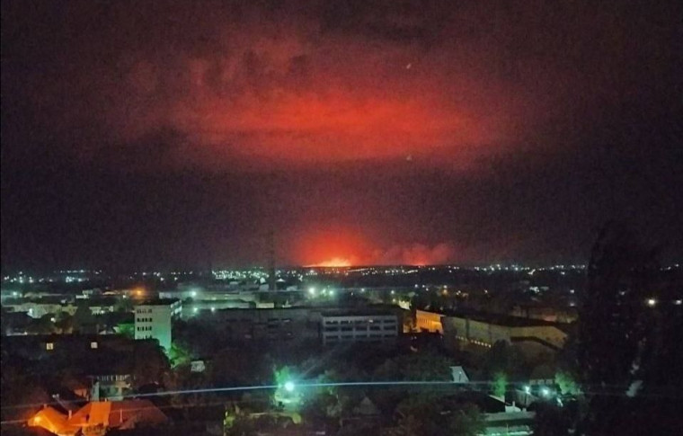 В оккупированном Мелитополе ночью были слышны взрывы - мэр города (фото, видео)