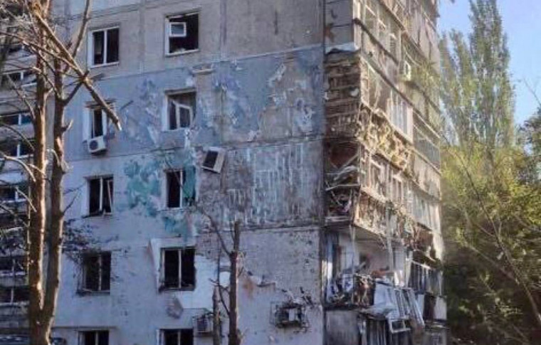 Загарбники обстріляли житловий сектор Запоріжжя: є, як мінімум, один постраждалий (фото, відео)