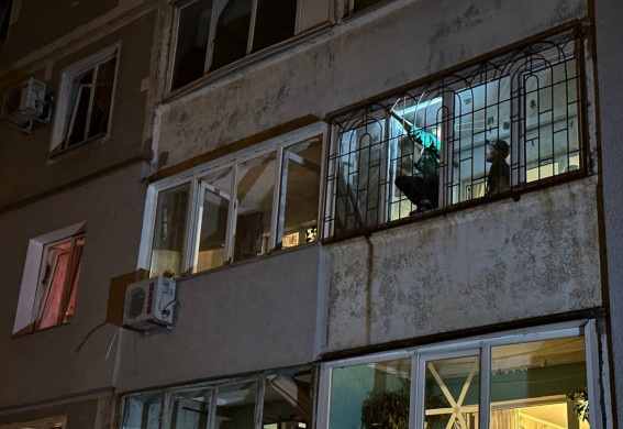 Наслідки обстрілу Запоріжжя: постраждало понад 400 квартир місцевих жителів (фото)