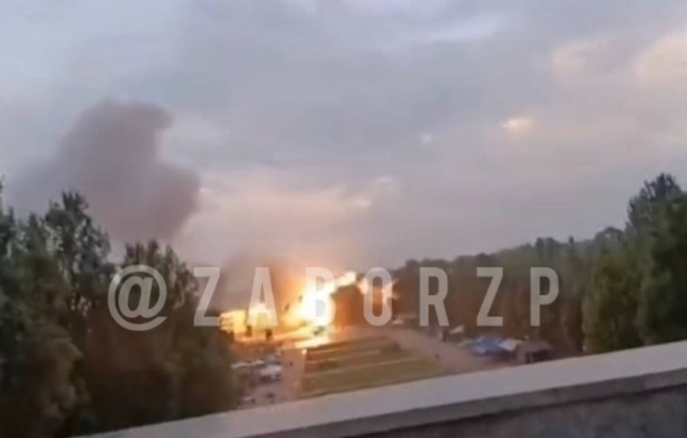 З'явилося відео з моментом влучання російської ракети у готель в центрі Запоріжжя