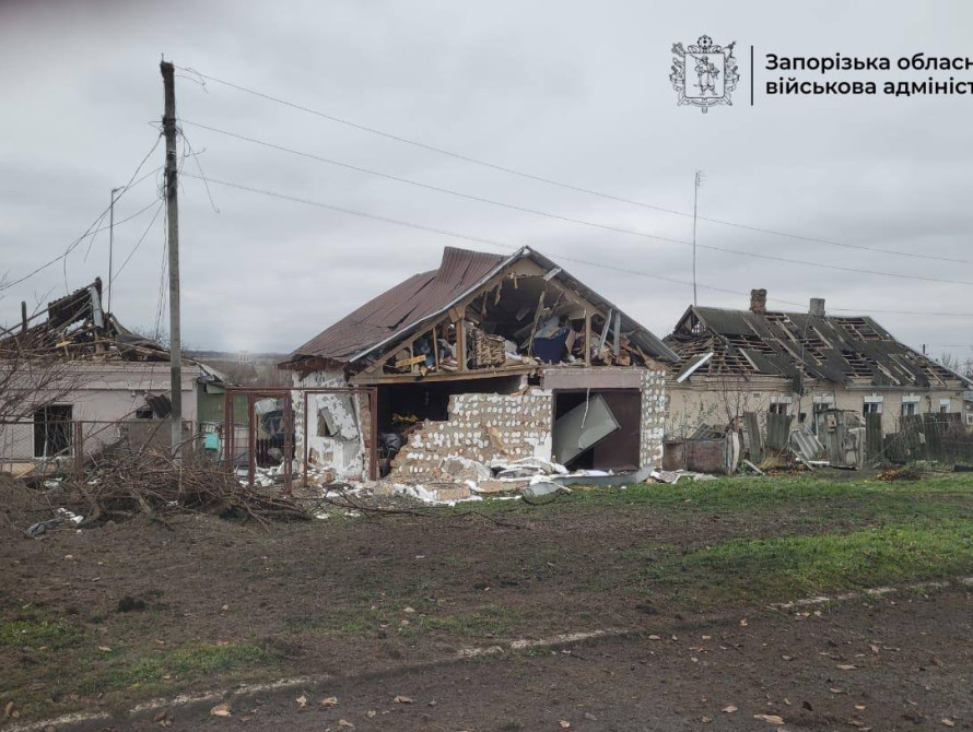 Постраждалий приватний будинок внаслідок російського обстрілу
