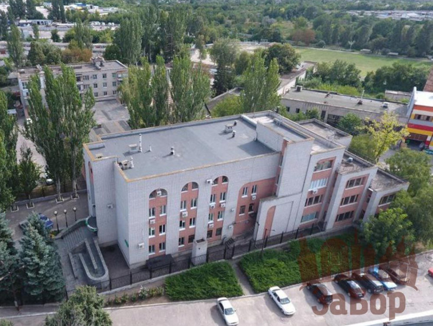 Клініка народної медицини ("Клиника естественной медицины")