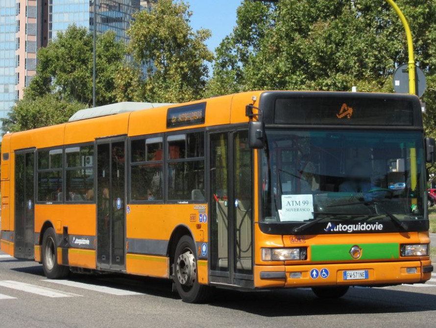 Міський автобус IRISBUS