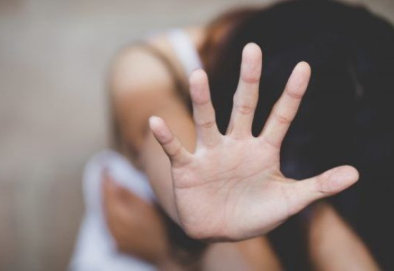 У Запоріжжі чоловіка засудили до 10 років ув'язнення за зґвалтування дівчини-підлітка
