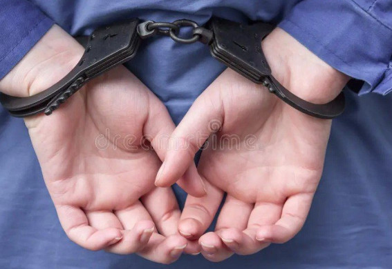 У Запоріжжі судитимуть чоловіка, який видурив у матері загиблого воїна 150 тисяч гривень