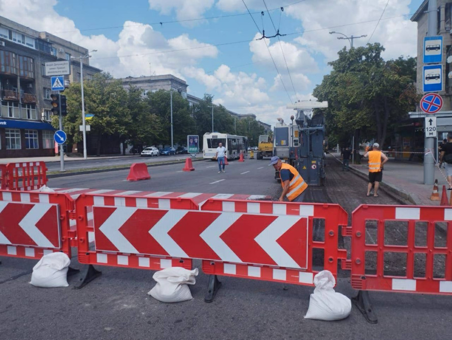 У Запоріжжі стартував капітальний ремонт водогону на проспекті Соборному після пошкоджень внаслідок атаки дронів 1 лютого