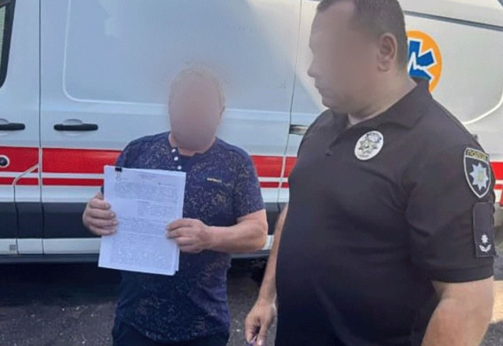 Запорізькі медики списували пальне за рахунок неіснуючих виїздів на окуповані території (фото)