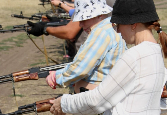 Запоріжцям пропонують безкоштовно пройти стрілецьку підготовку