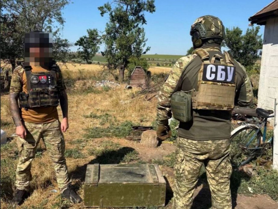 На Запоріжжі запобігли передачі зброї місцевому криміналітету