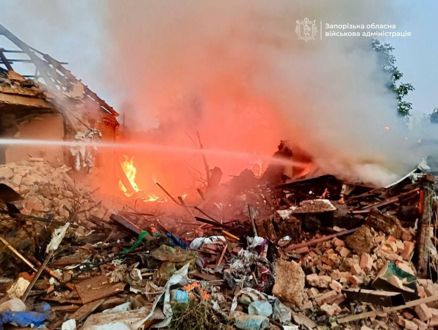 В Оріхові з-під завалів дістали тіло чоловіка
