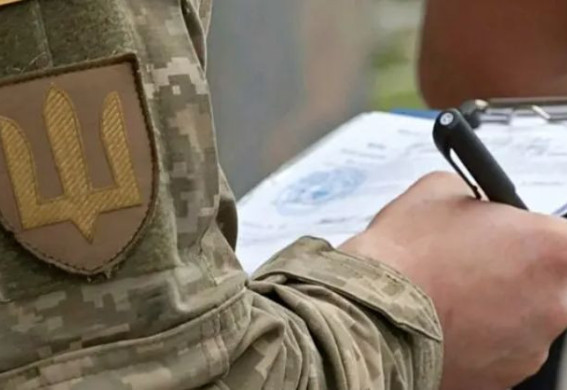 Із відстрочкою або бронюванням не направлятимуть на ВЛК: пояснення Міноборони