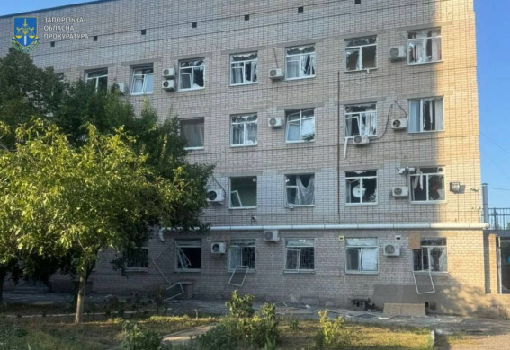Після авіаудару по університетській клініці в Запоріжжі, всіх пацієнтів звідси виписали (відео)