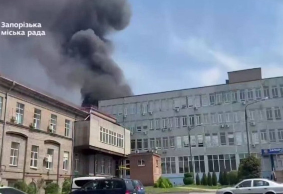 Запорізька політехніка за 140 тисяч гривень обстежить корпус, що зазнав руйнувань під час російського удару.