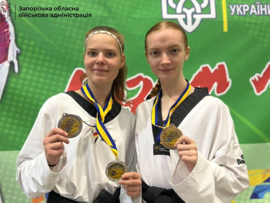 Запорізькі тхеквондистки на чемпіонаті у Львові