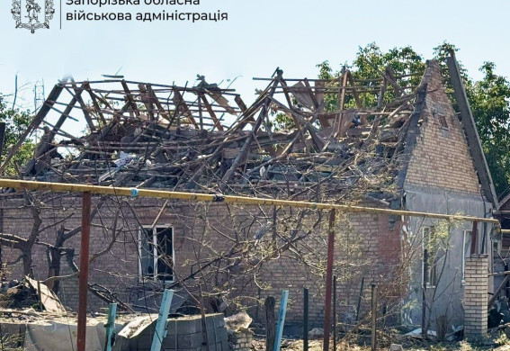 Окупанти обстріляли Запоріжжя та поранили людину в області
